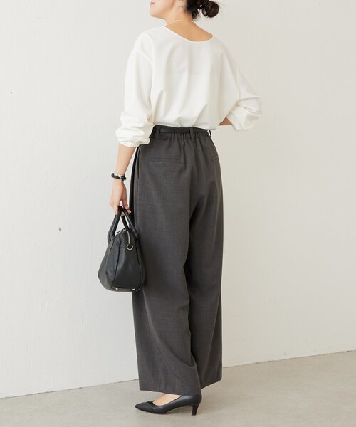 LIVETART（リヴェタート）の「エステルシャンブレータックパンツ《LIVETART》（その他パンツ・レディース・ベージュ/グレー・FREE）」の9枚目の写真