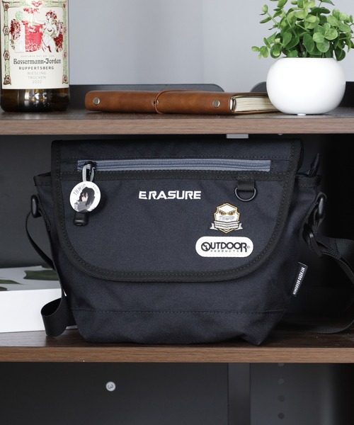 FUNALIVE(ファンアライブ)の「僕のヒーローアカデミア×OUTDOOR PRODUCTS 缶バッチ付きフラップショルダー(ショルダーバッグ・メンズ・スカイブルー/ブラック/グレー・フリー)」の2枚目の写真
