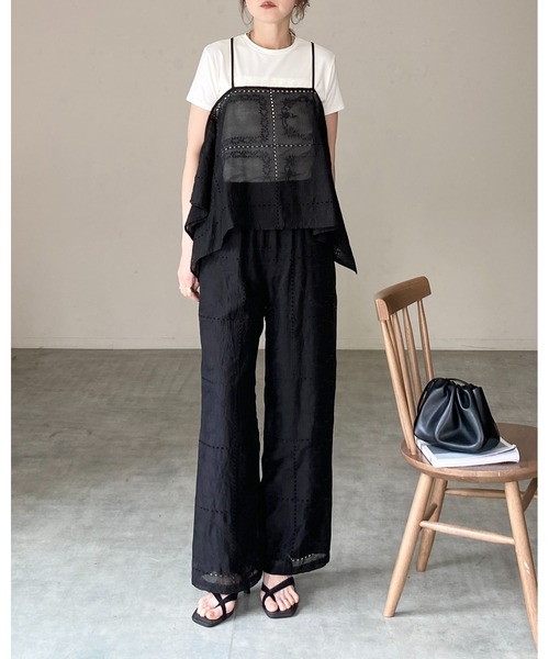 She's Closet（シーズクローゼット）の「花柄 刺繍レース エンブロイダリー パッチワーク風 アシンメトリー ヘム キャミソール ビスチェ（キャミソール・レディース・オフホワイト/ブラック・FREE）」の22枚目の写真
