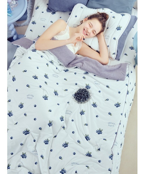 Sleep】【接触冷感】フルーツ柄もちもちリバーシブルケット（寝具