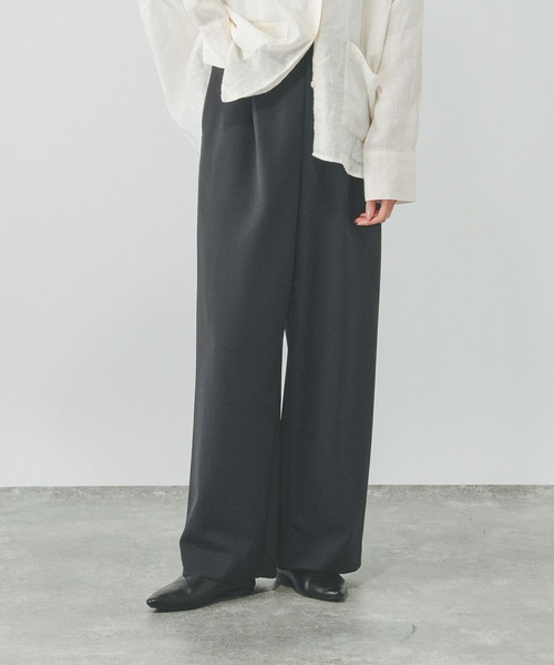 GLOBAL WORK（グローバルワーク）の「イージーケアストレッチコクーンパンツ/647474（その他パンツ・レディース・チャコールグレー/ライトベージュ/ブラック/ブラウン・SMALL/LARGE/MEDIUM）」の13枚目の写真