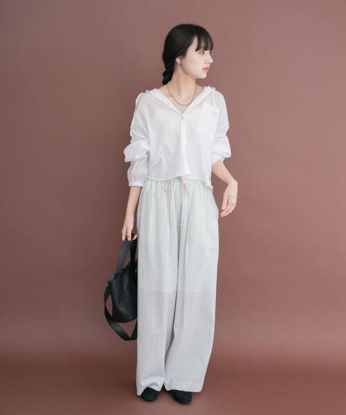 ITEMS URBANRESEARCH(アイテムズ アーバンリサーチ)の「サッカーストライプパンツ(その他パンツ・レディース・ブラック/ライトブルー/ブラウン・FREE)」の17枚目の写真