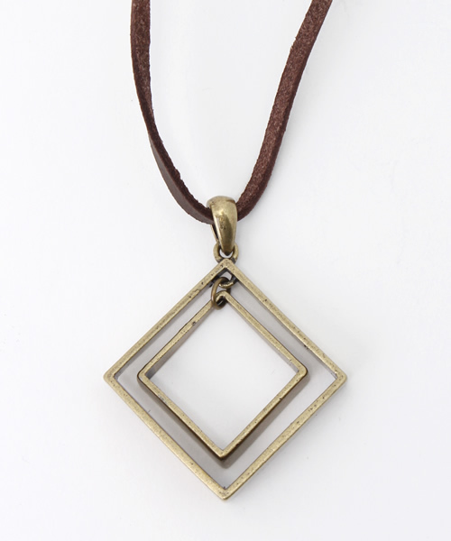 MYE-DO'（マイ・ドゥ）の「ネックレス ”quadratus”（ネックレス・メンズ・ブラウン/ブラック・FREE）」の7枚目の写真