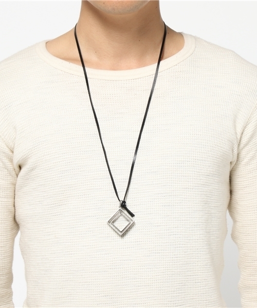 MYE-DO'（マイ・ドゥ）の「ネックレス ”quadratus”（ネックレス・メンズ・ブラウン/ブラック・FREE）」の6枚目の写真