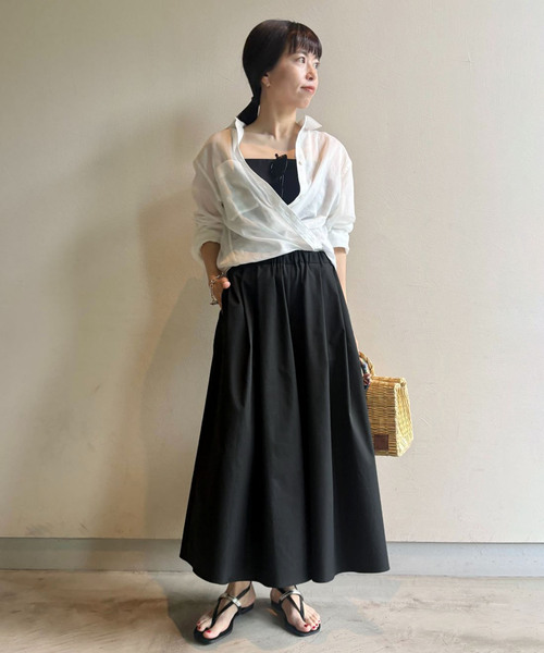 VERMEIL par iena（ヴェルメイユパーイエナ）の「《手洗い可》LIMONTA ギャザーワイドクロップドパンツ（その他パンツ・レディース・ブラック/ホワイト/イエロー・FREE）」の4枚目の写真