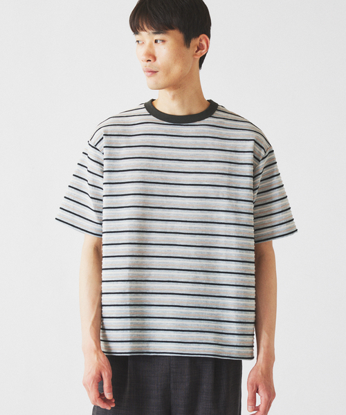 JOURNAL STANDARD relume(ジャーナルスタンダード レリューム)の「テクスチャー マルチボーダー Tシャツ(Tシャツ/カットソー・メンズ・ブルー/ライトグレー/ブラックミックス・MEDIUM/LARGE)」の7枚目の写真