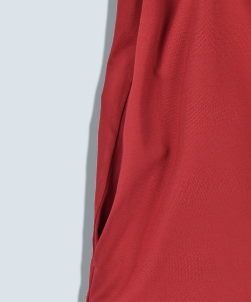 OMMO(オーエムエムオー)の「LINE SLIT TUCK H/S OP(ワンピース・レディース・レッド/ブラック・36/38)」の12枚目の写真