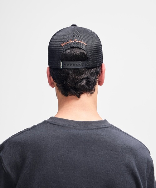 DEUS EX MACHINA(デウスエクスマキナ)の「STRATA TRUCKER メッシュキャップ(キャップ・メンズ・ブラック/ブルー・OS)」の8枚目の写真