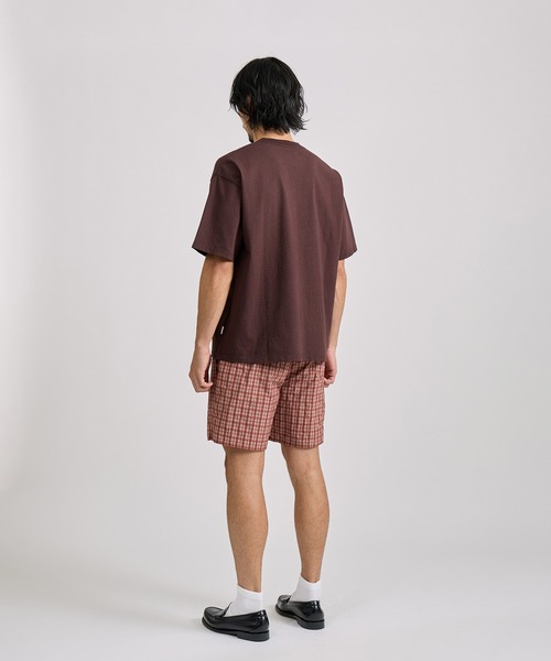 Saturdays NYC(サタデーズ ニューヨークシティ )の「Loofah Collar Relaxed SS Tee(Tシャツ/カットソー・メンズ・ネイビー/ライトグレー/ダークブラウン・L/M/S/XL)」の15枚目の写真