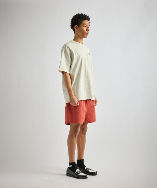 Saturdays NYC(サタデーズ ニューヨークシティ )の「Loofah Collar Relaxed SS Tee(Tシャツ/カットソー・メンズ・ネイビー/ライトグレー/ダークブラウン・L/M/S/XL)」の12枚目の写真