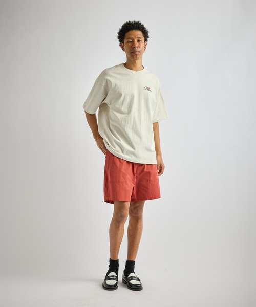 Saturdays NYC(サタデーズ ニューヨークシティ )の「Loofah Collar Relaxed SS Tee(Tシャツ/カットソー・メンズ・ネイビー/ライトグレー/ダークブラウン・L/M/S/XL)」の19枚目の写真