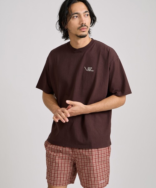 Saturdays NYC(サタデーズ ニューヨークシティ )の「Loofah Collar Relaxed SS Tee(Tシャツ/カットソー・メンズ・ネイビー/ライトグレー/ダークブラウン・L/M/S/XL)」の7枚目の写真