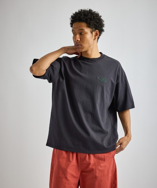 Saturdays NYC(サタデーズ ニューヨークシティ )の「Loofah Collar Relaxed SS Tee(Tシャツ/カットソー・メンズ・ネイビー/ライトグレー/ダークブラウン・L/M/S/XL)」の8枚目の写真