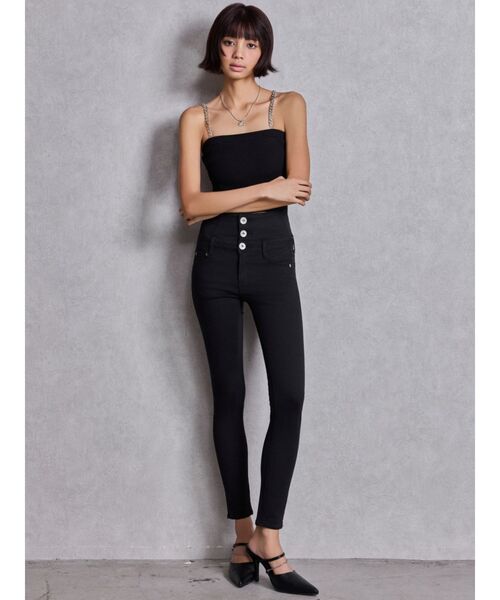 GYDA(ジェイダ)の「ハイウエストウエストクロススキニーデニムパンツ(デニムパンツ・レディース・インディゴブルー/ライトブルー/ブラック・SMALL/MEDIUM/X-SMALL/LARGE)」の12枚目の写真