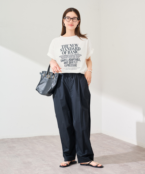 FRAMeWORK(フレームワーク)の「NEW STANDARD TEE(Tシャツ/カットソー・レディース・ネイビー/ダークグリーン/ホワイト・FREE)」の8枚目の写真