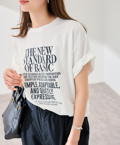FRAMeWORK(フレームワーク)の「NEW STANDARD TEE(Tシャツ/カットソー・レディース・ネイビー/ダークグリーン/ホワイト・FREE)」の4枚目の写真
