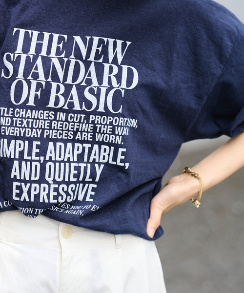 FRAMeWORK(フレームワーク)の「NEW STANDARD TEE(Tシャツ/カットソー・レディース・ネイビー/ダークグリーン/ホワイト・FREE)」の20枚目の写真