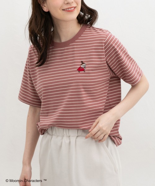 Honeys(ハニーズ)の「【UVカット】ムーミン/半袖Tシャツ(Tシャツ/カットソー・レディース・オレンジ/ブラック/ブラウン系その他/グレイッシュベージュ/ピンク系その他・L/LL/M)」の5枚目の写真