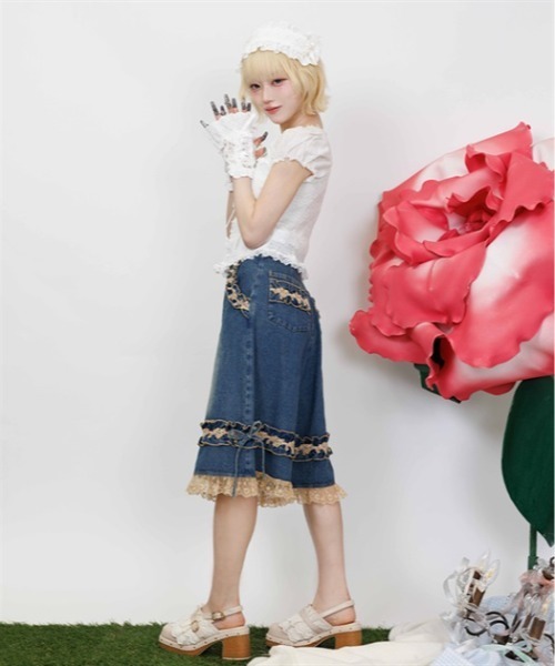 myu:loret(ミュウロレット)の「フリルハーフデニムパンツ(デニムパンツ・レディース・インディゴブルー/ケミカルウォッシュ・FREE)」の7枚目の写真