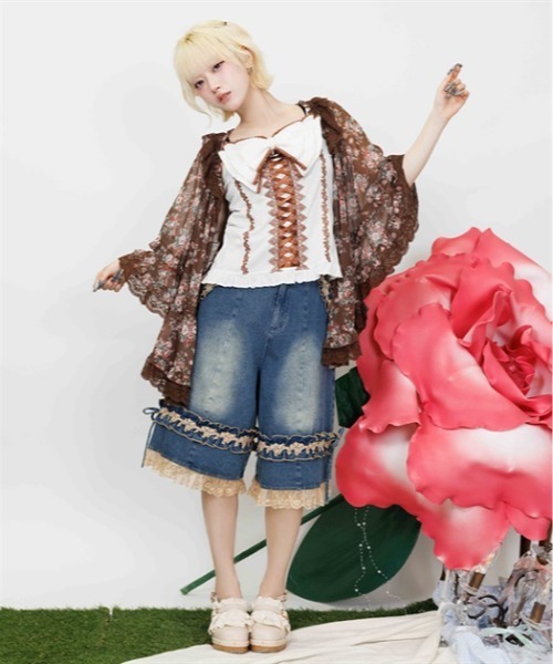 myu:loret(ミュウロレット)の「フリルハーフデニムパンツ(デニムパンツ・レディース・インディゴブルー/ケミカルウォッシュ・FREE)」の14枚目の写真