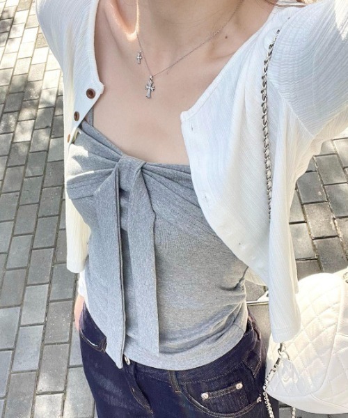 Vipoa（ヴィポア）の「Ribbon tie tube top（チューブトップ・レディース・グレー/ブラック/レッド・FREE）」の21枚目の写真