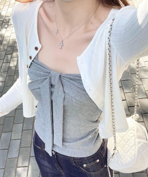 Vipoa（ヴィポア）の「Ribbon tie tube top（チューブトップ・レディース・グレー/ブラック/レッド・FREE）」の20枚目の写真