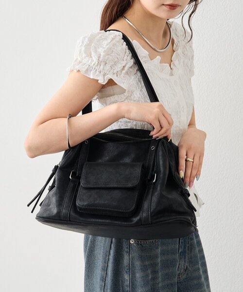 mystic(ミスティック)の「ポケット付きベルトハンドルボストンBAG(トートバッグ・レディース・ブラック・ONE SIZE)」の7枚目の写真