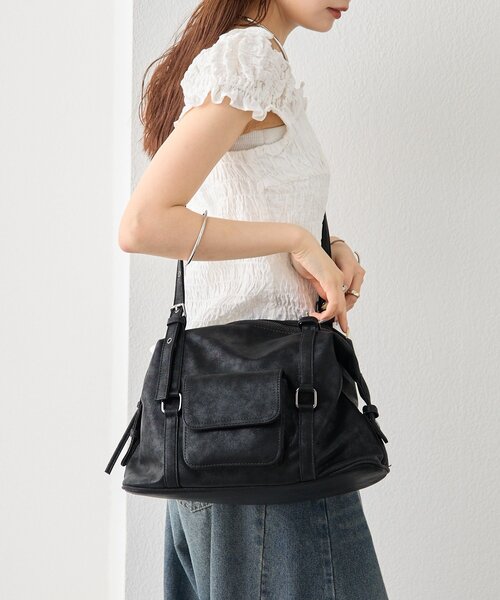 mystic(ミスティック)の「ポケット付きベルトハンドルボストンBAG(トートバッグ・レディース・ブラック・ONE SIZE)」の9枚目の写真