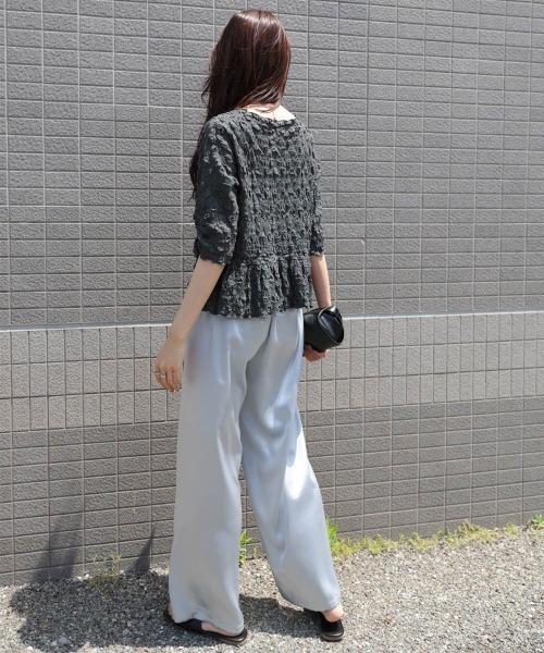 Bab(バブ)の「サテンパンツ(その他パンツ・レディース・ベージュ/ブラック/ブルー・M)」の18枚目の写真