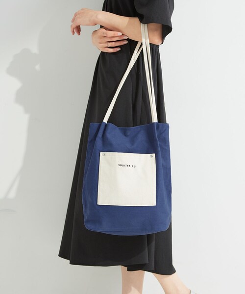 SHOO・LA・RUE(シューラルー)の「【柄が選べる】肩掛けしやすい キャンバストートバッグ(トートバッグ・レディース・アイボリー/グレー/イエロー/ブラウン系4/ブラック系3・00)」の13枚目の写真