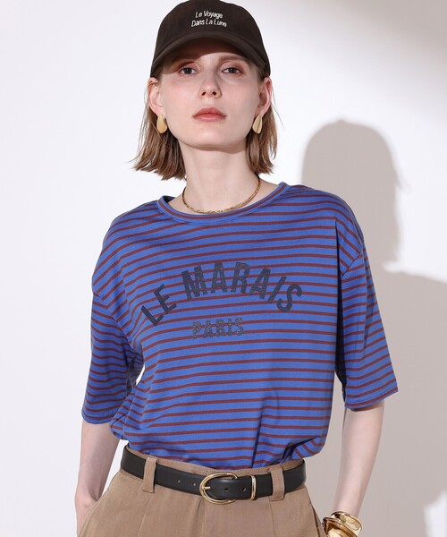 allureville(アルアバイル)の「カレッジライクロゴボーダーTシャツ(Tシャツ/カットソー・レディース・ブルー/ベージュ・2)」の2枚目の写真