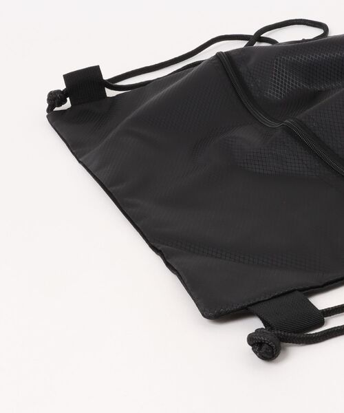 VIBGYOR(ヴィブジョー)の「FReePLACe/ユニセックス シンプル ナップサック X12878(バックパック/リュック・レディース・ブラック/ネイビー・FREE)」の5枚目の写真