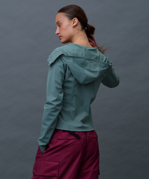 MENASOO（ミナス）の「Face Cover Zip Up Jersey_Mint（ナイロンジャケット・レディース・ミント・SMALL/MEDIUM/LARGE/X-LARGE）」の10枚目の写真