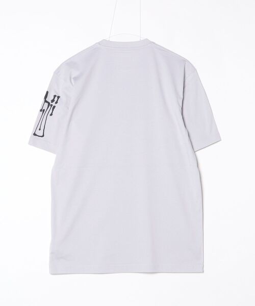 Y-3(ワイスリー)の「Y-3 CHITO CITY GRAPHIC SHORT SLEEVE TEE(Tシャツ/カットソー・メンズ・ライトグレー系・XX-SMALL/X-SMALL/SMALL/MEDIUM/LARGE/X-LARGE/XX-LARGE)」の6枚目の写真