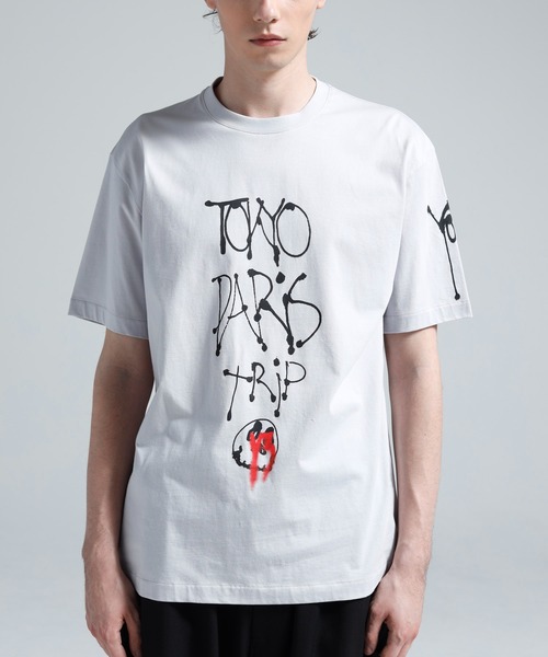 Y-3(ワイスリー)の「Y-3 CHITO CITY GRAPHIC SHORT SLEEVE TEE(Tシャツ/カットソー・メンズ・ライトグレー系・XX-SMALL/X-SMALL/SMALL/MEDIUM/LARGE/X-LARGE/XX-LARGE)」の4枚目の写真