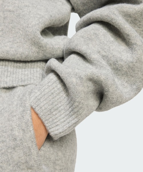 adidas（アディダス）の「adidas Originals アスレチック デプト ニットセーター / トレーナー / アディダスオリジナルス adidas Originals（スウェット・レディース・グレー・SMALL/MEDIUM/LARGE/X-LARGE/XX-LARGE/X-SMALL/3XL）」の4枚目の写真