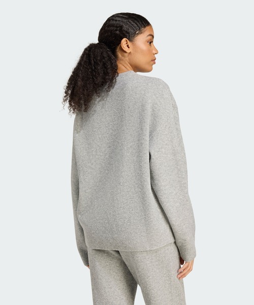 adidas（アディダス）の「adidas Originals アスレチック デプト ニットセーター / トレーナー / アディダスオリジナルス adidas Originals（スウェット・レディース・グレー・SMALL/MEDIUM/LARGE/X-LARGE/XX-LARGE/X-SMALL/3XL）」の2枚目の写真