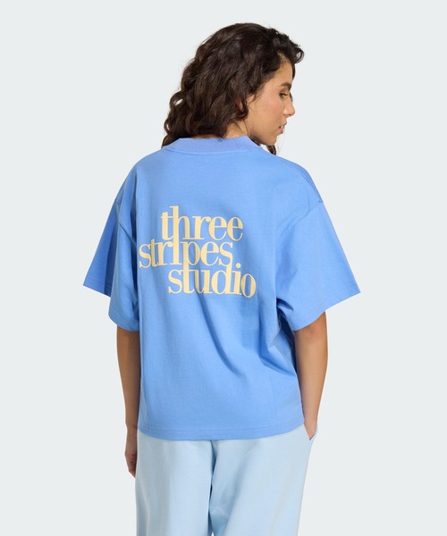 adidas(アディダス)の「W 3STRIPES STUDIO LOOSE Tシャツ / アディダス adidas(Tシャツ/カットソー・レディース・ブルー・LARGE/MEDIUM/SMALL/X-LARGE)」の2枚目の写真