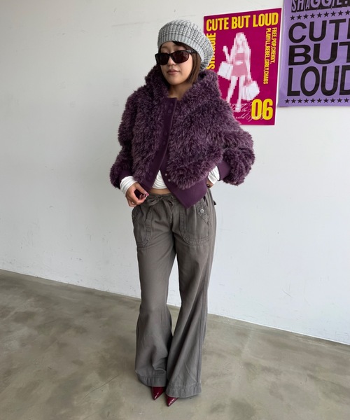 SHAGGIE(シャギー)の「フード付きダブルボタンファーコート(その他アウター・レディース・ブラック/パープル/ブラウン/ナチュラル・FREE)」の16枚目の写真