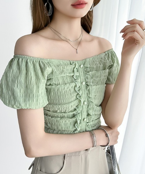 COCOMOMO(ココモモ)の「2wayパフスリーブブラウス オフショル トップス パフスリーブ 半袖 オフショルダー ブラウス シャーリング フリルブラウス ギャザー 2way ショート 夏服(シャツ/ブラウス・レディース・ホワイト/ライトグリーン・FREE)」の16枚目の写真