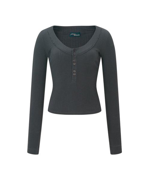 PLEASENOFOLLOW(プリーズノーフォロー)の「Tanny Button Ribbed Long Sleeve Top (Charcoal)(Tシャツ/カットソー・レディース・その他・FREE)」の2枚目の写真