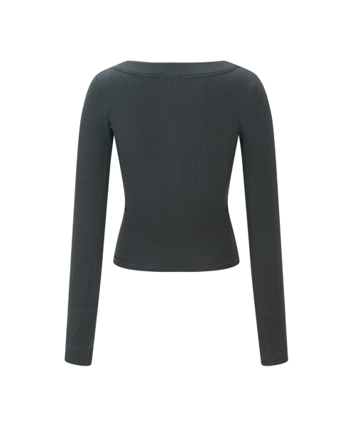 PLEASENOFOLLOW(プリーズノーフォロー)の「Tanny Button Ribbed Long Sleeve Top (Charcoal)(Tシャツ/カットソー・レディース・その他・FREE)」の3枚目の写真