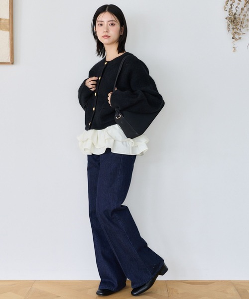 mysty woman(ミスティウーマン)の「【S/M展開】ハイウエストフレアデニムパンツ 1077980(デニムパンツ・レディース・インディゴブルー/ライトブルー・SMALL/MEDIUM)」の11枚目の写真