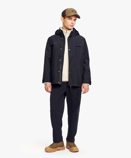 AIGLE(エーグル)の「GORE-TEX ゴアテックス 防風 防水 透湿 2レイヤー フーデッドジャケット T-KIT(マウンテンパーカー・メンズ・ブラック/ダークグリーン・S/L/XL/M)」の12枚目の写真