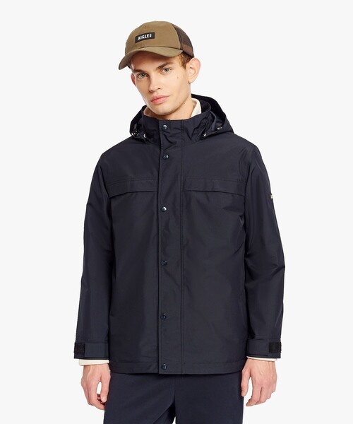 AIGLE(エーグル)の「GORE-TEX ゴアテックス 防風 防水 透湿 2レイヤー フーデッドジャケット T-KIT(マウンテンパーカー・メンズ・ブラック/ダークグリーン・S/L/XL/M)」の13枚目の写真