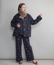 フエルト刺繍ノーカラージャケット