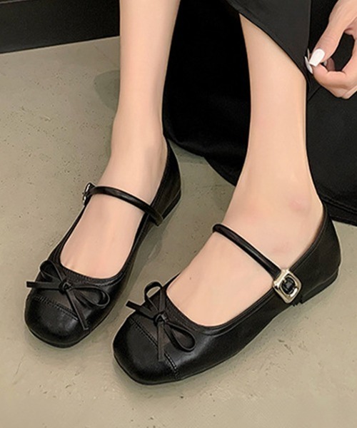 Miniministore(ミニミニストア)の「ストラップパンプス リボン レディース(パンプス・レディース・シルバー/ブラック・25.0cm/24.0cm/23.0cm/24.5cm/23.5cm/22.5cm)」の3枚目の写真