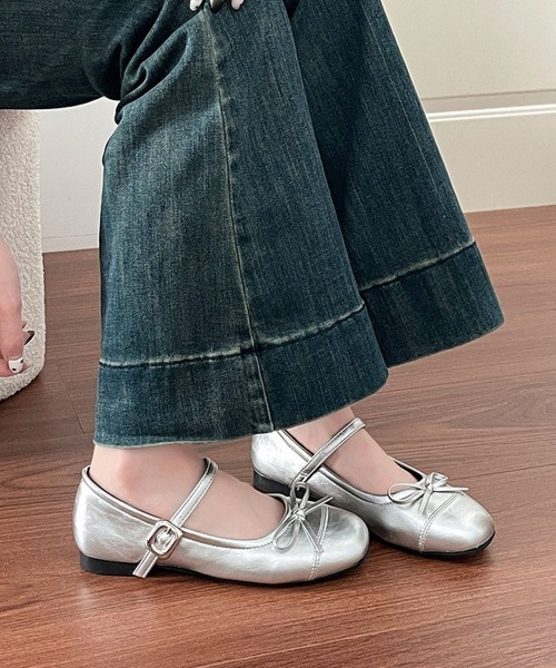 Miniministore(ミニミニストア)の「ストラップパンプス リボン レディース(パンプス・レディース・シルバー/ブラック・25.0cm/24.0cm/23.0cm/24.5cm/23.5cm/22.5cm)」の11枚目の写真