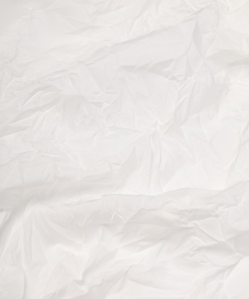 mintdesigns(ミントデザインズ)の「Crinkled Apron Dress(ワンピース・レディース・ホワイト/グレイッシュベージュ・ONESIZE)」の15枚目の写真