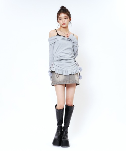 SPIRALGIRL(スパイラルガール)の「オフショルチュニックギャザートップス(Tシャツ/カットソー・レディース・グレー/ブラック・FREE)」の15枚目の写真